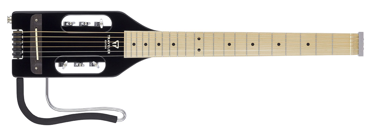 軽量かつコンパクトなトラベラー・ギターのウルトラ-ライト・シリーズ 