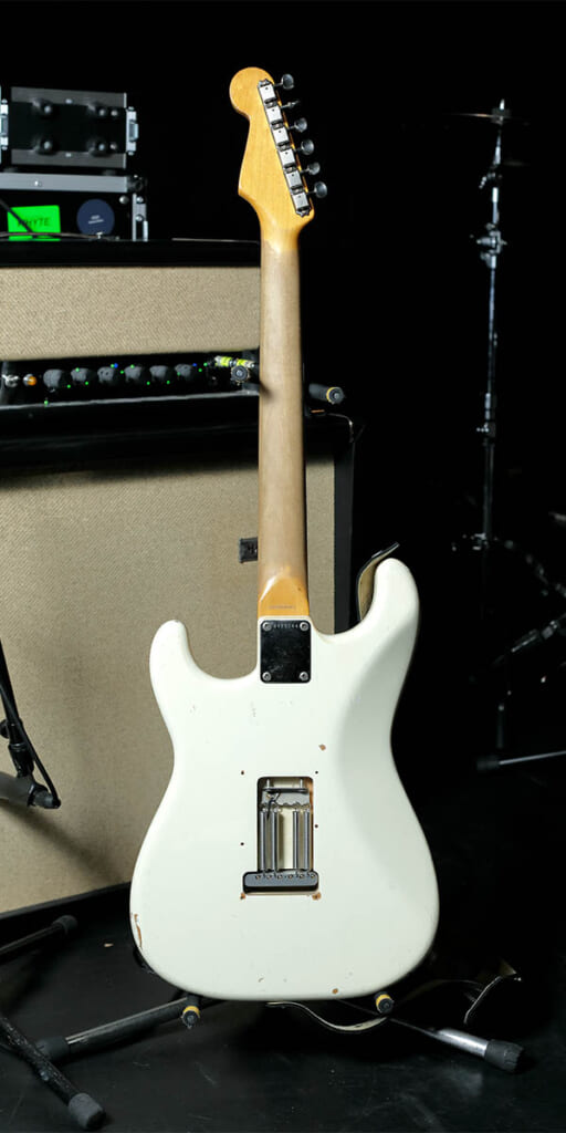 Fender／Stratocasterの背面。