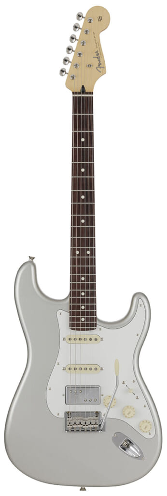 Made in Japan Hybrid II Stratocaster HSS Limited Run Inca Silver（正面）