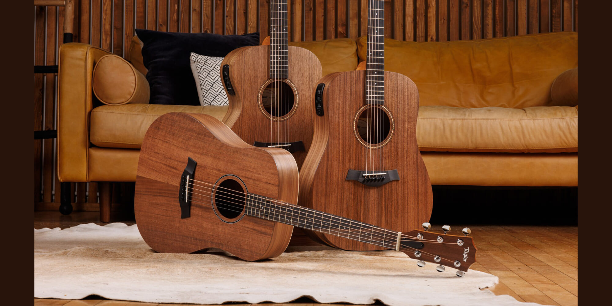 Taylorよりオール・ウォルナット仕様のギター4モデルが登場