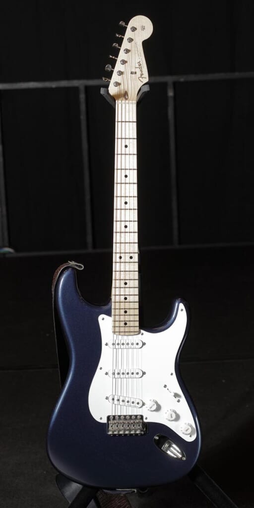 Fender Custom Shop／Eric Clapton Stratocaster Mercedes Blue（前面）