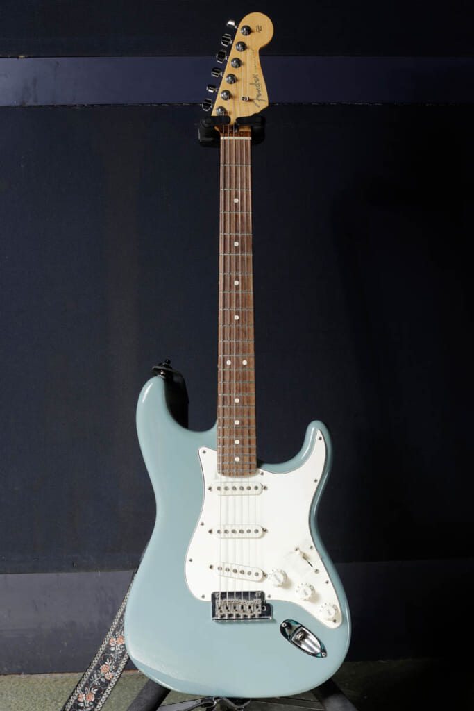 Fender／American Professional Stratocaster（フロント）