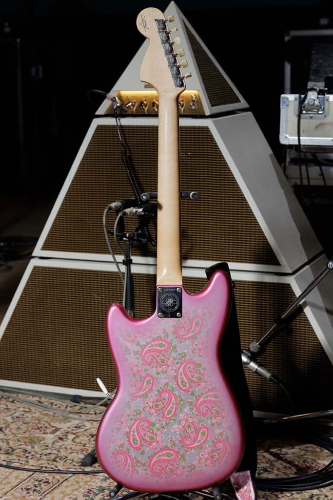 Fender Custom Shop／Char Signature Mustang Pink Paisley（背面）