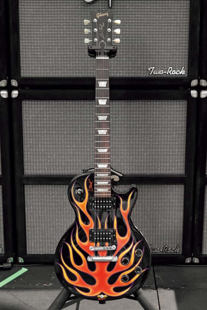 Gibson Les Paul Studio -Fireball-／前面