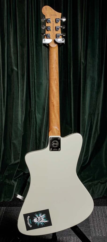 Baum Guitars／Wingman with Tremolo（背面）
