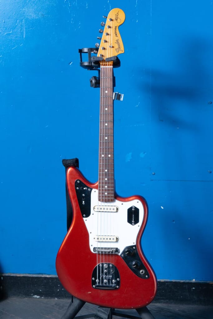 Fender／Johnny Marr Jaguar（前面）