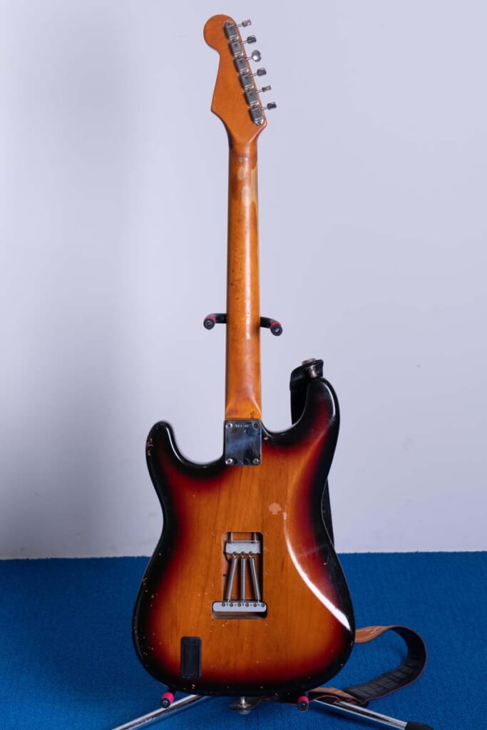 Fender／Vintage '62 Stratocaster（背面）