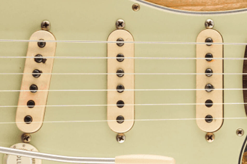 Custom Shop Hand-Wound Abigail Ybarra ’60s Stratピックアップ