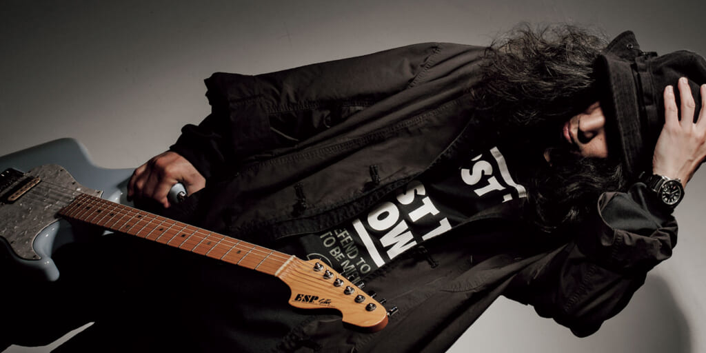 滝 善充（9mm Parabellum Bullet）が『YOU NEED FREEDOM TO BE YOU』で使用した、お馴染みのSUFFERとCamps製エレクトリック・フラメンコ・ギター