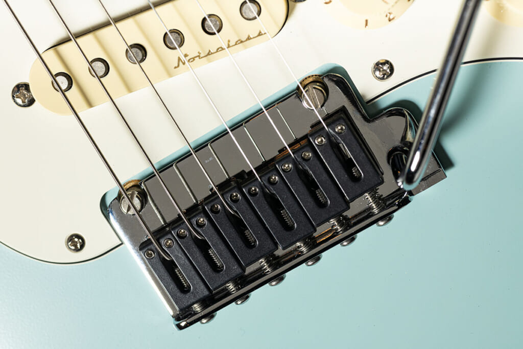 R246 Reiが語る、フェンダーの伝統と自分らしさをかけ合わせた初のシグネチャー・モデル、Rei Stratocaster R246 | ギター ...
