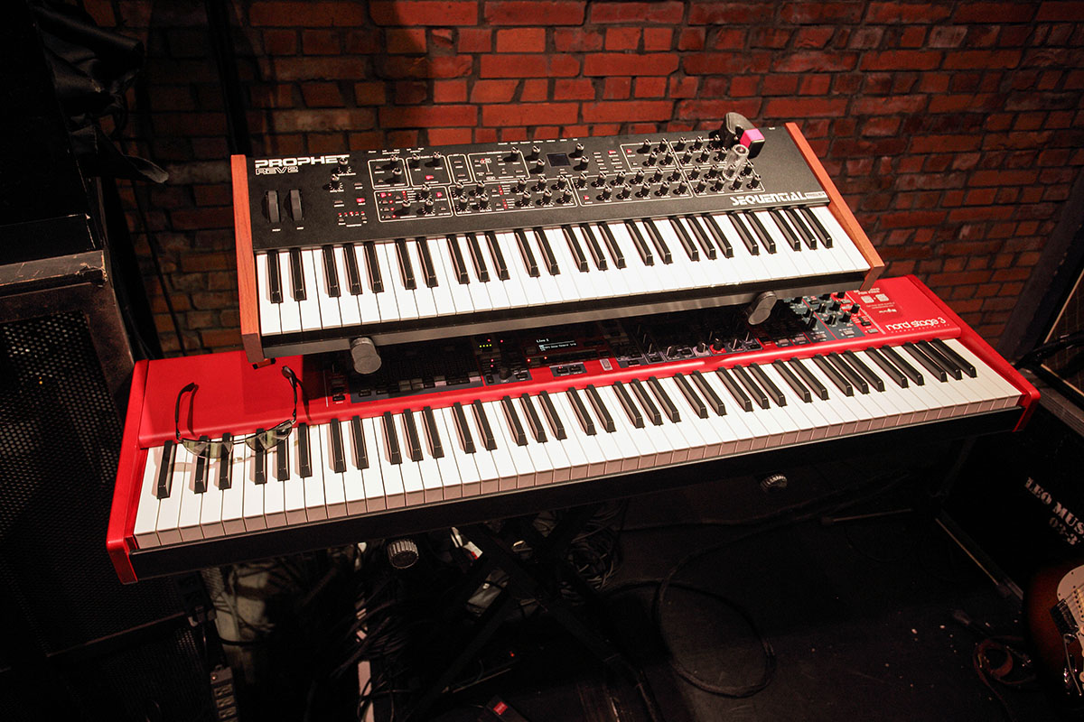 Sequential / Prophet-5 Rev.2、Nord / Stage 3 88