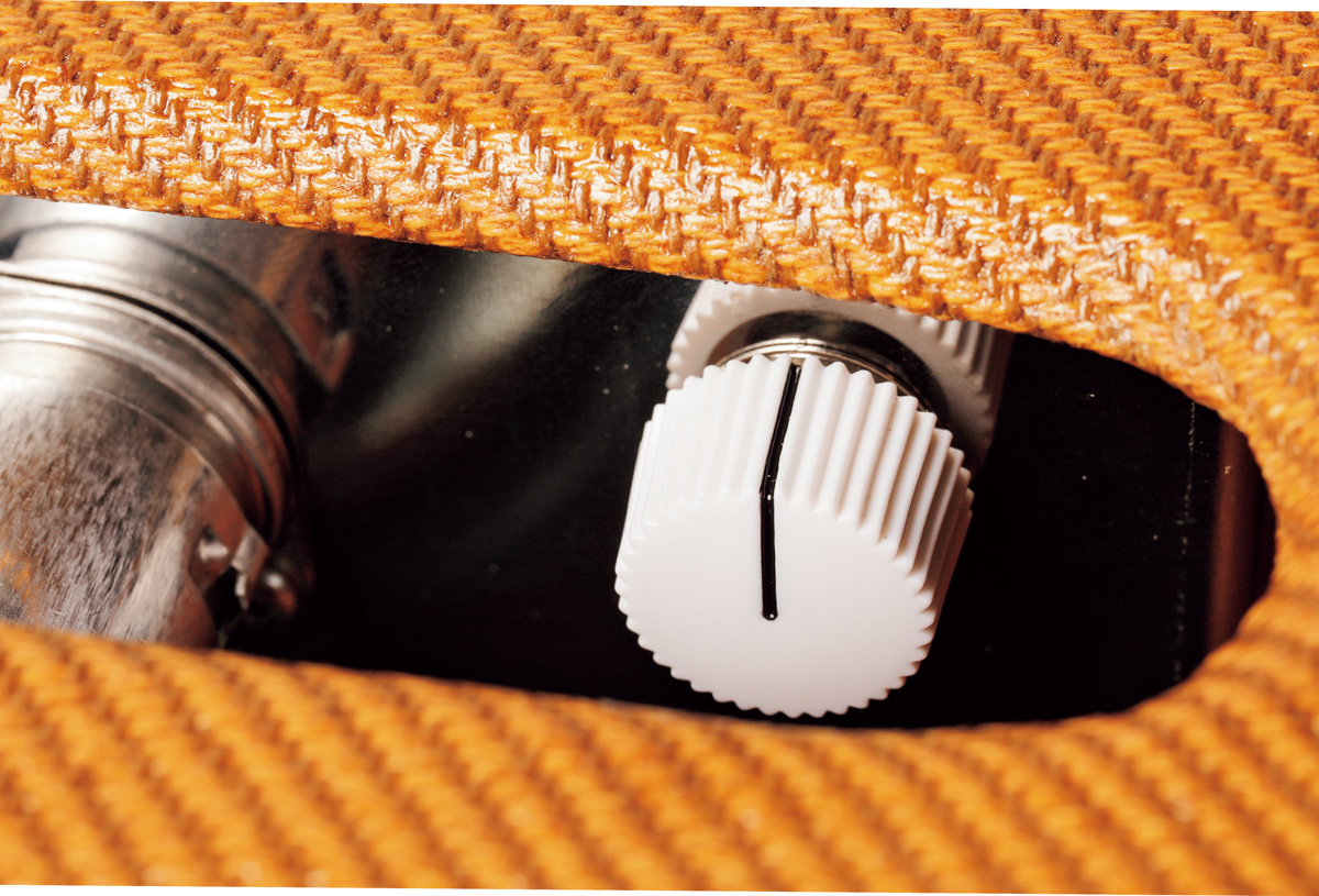 マスター・ボリューム・ノブ