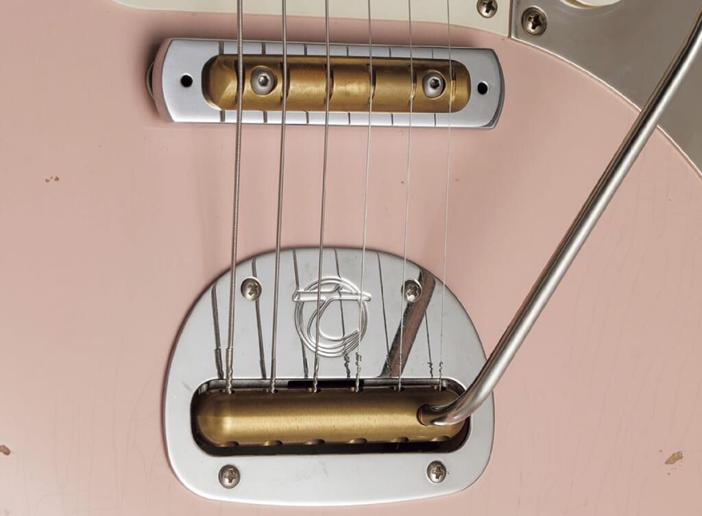 Brass-Knuckle 2サドルとTail-Slideビブラート