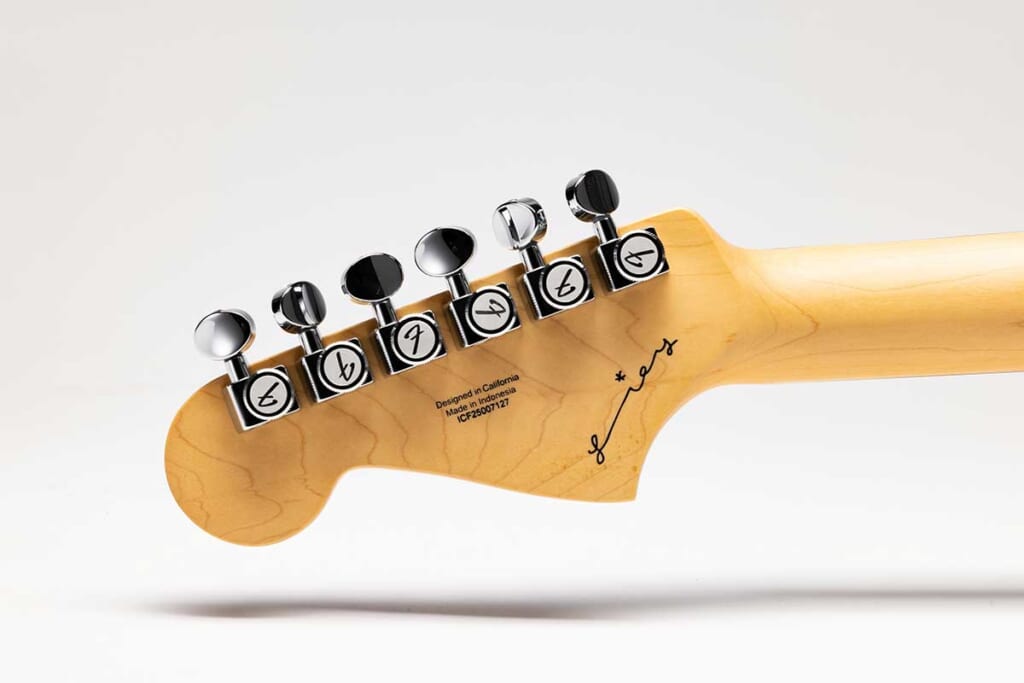 Fender/Chilli Beans. Lily Cyclone