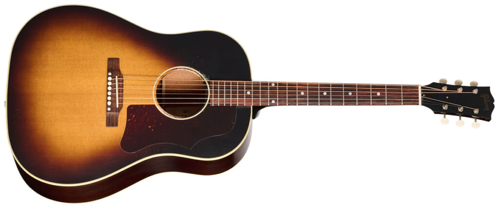 Gibson／1955 J-45 Light Aged（前面）