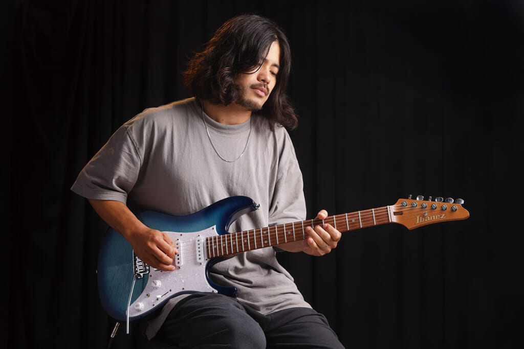 鷲山和希とAZ22S1F