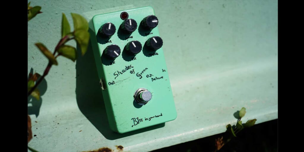 One Control、伝説のエフェクト・ビルダー公認の歪みペダル“Shades Of Green O.D. Deluxe”を日本製ハンドメイドでリリース