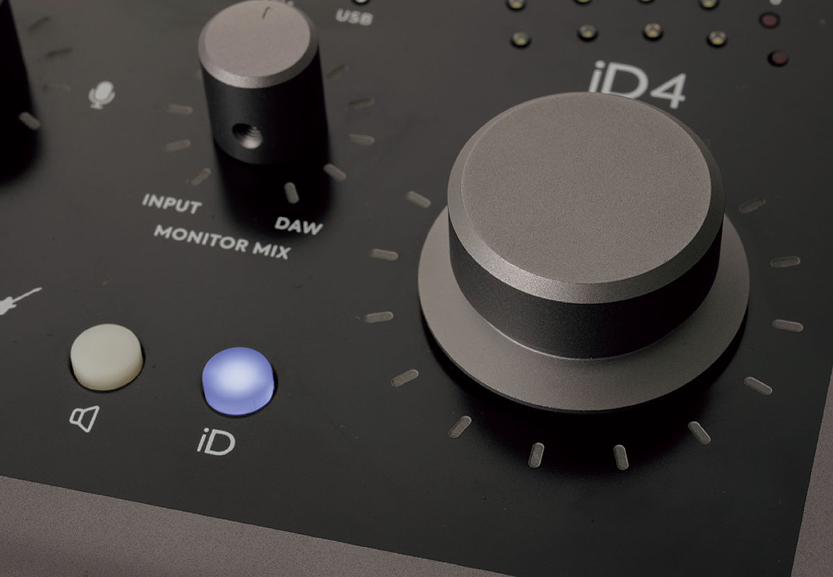 エンコーダー・ノブ