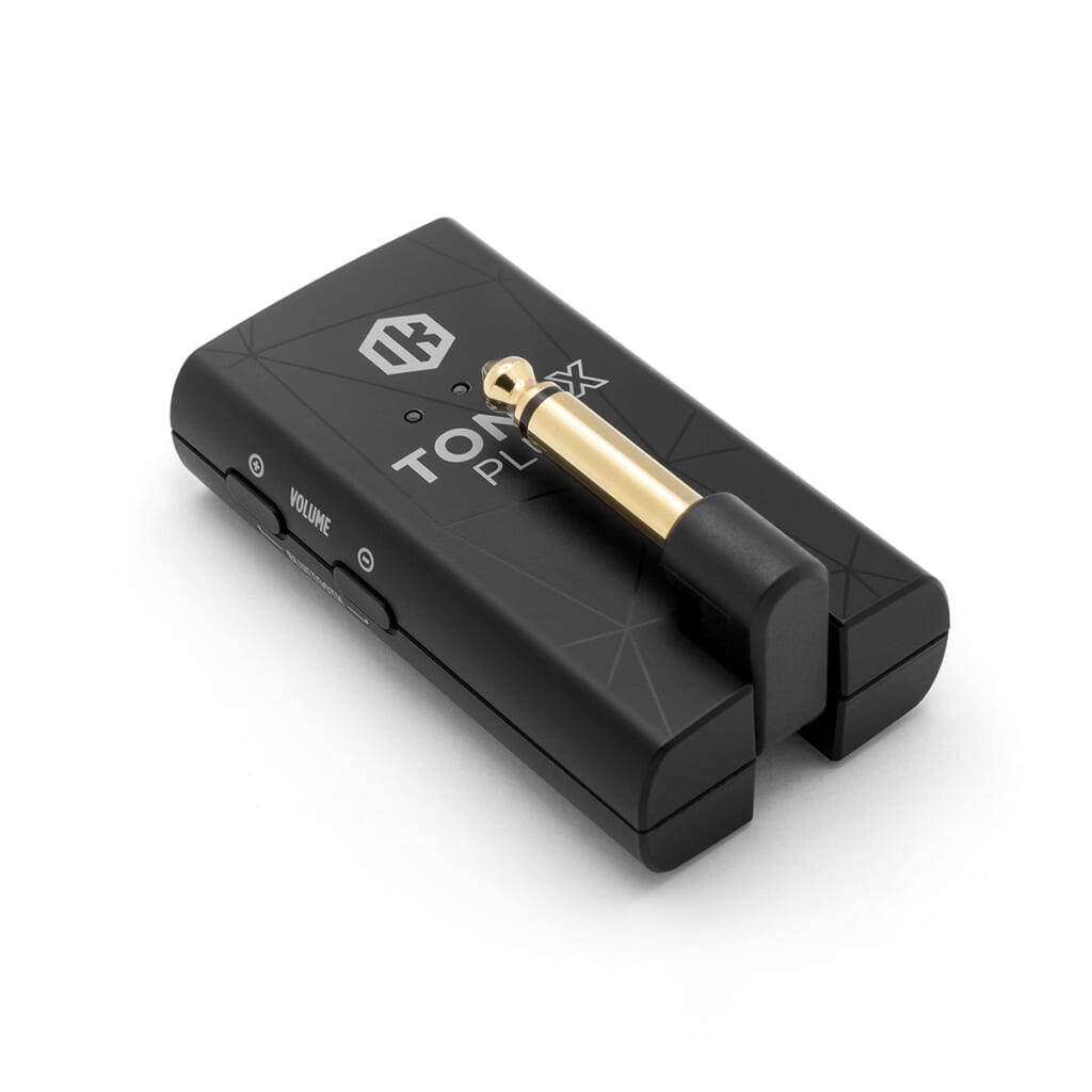 TONEX Plugを折りた畳んだ状態