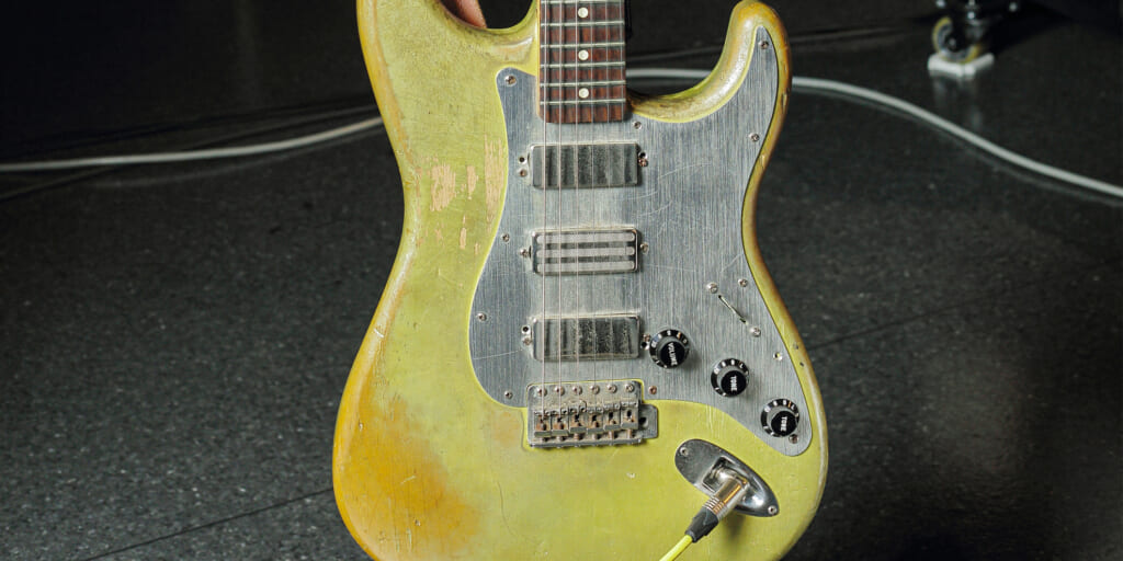 ブラック・カントリー・ニュー・ロードの来日公演でルーク・マークが使用した改造ストラトキャスターを本人が解説！