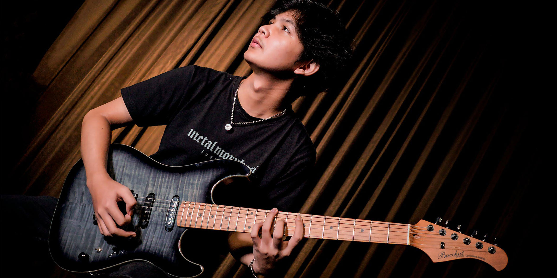 ディバイザーのBacchus Universe Seriesより、アビム・フィンガーのシグネチャー・モデル“GS-ABIM RSM/M”が登場