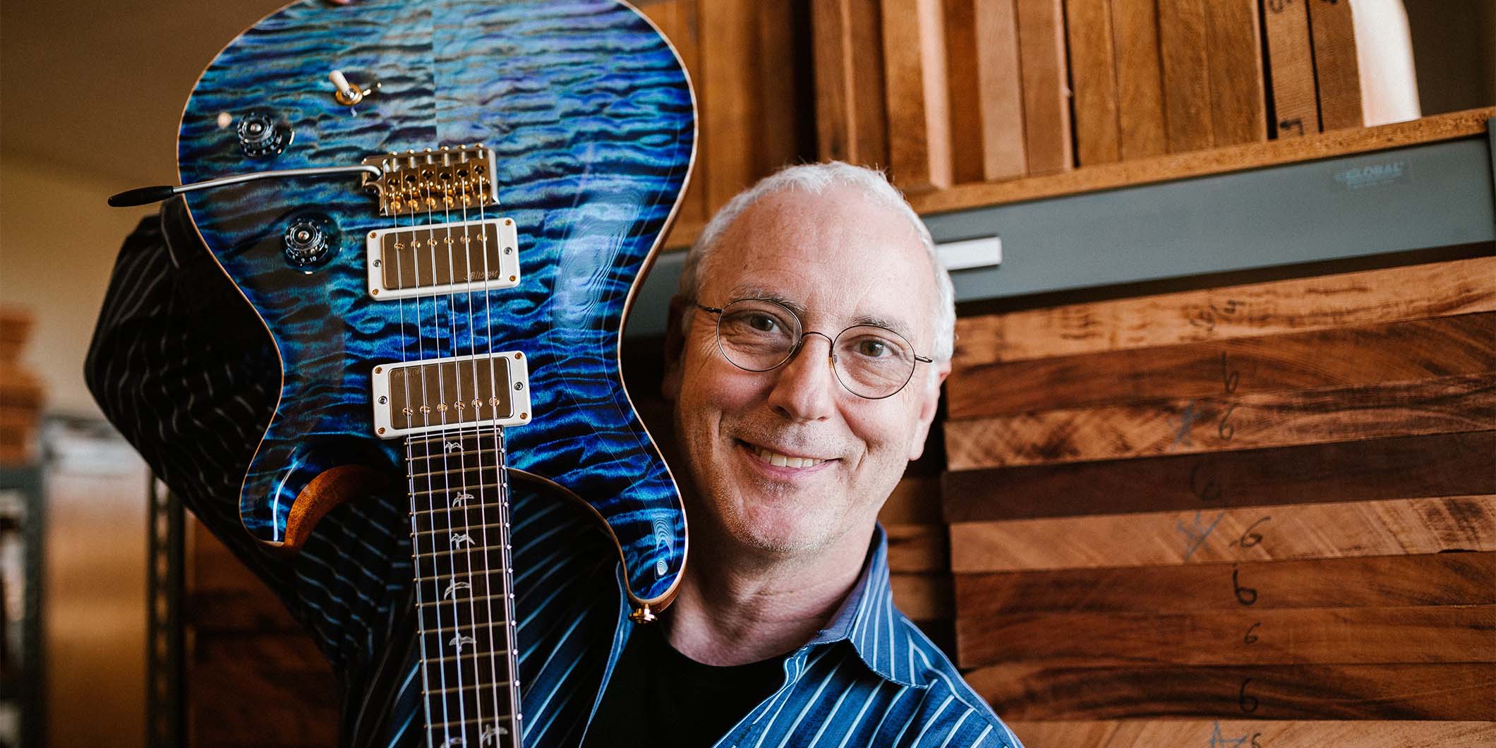 PRS Guitarsの創業者ポール・リード・スミスが、2026年3月20日（金・祝）と21日（土）にTHE IKEBE PRS VAULTで行なわれる限定イベントに登場