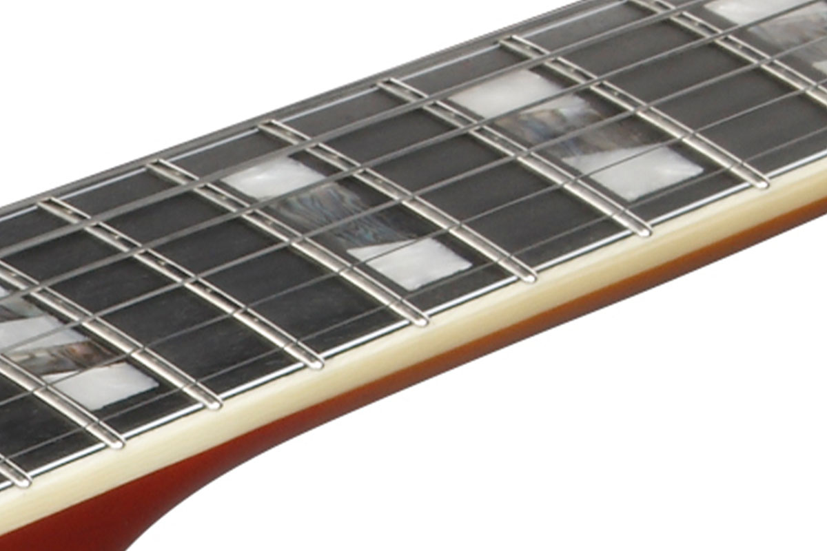 フレットのエッジ部