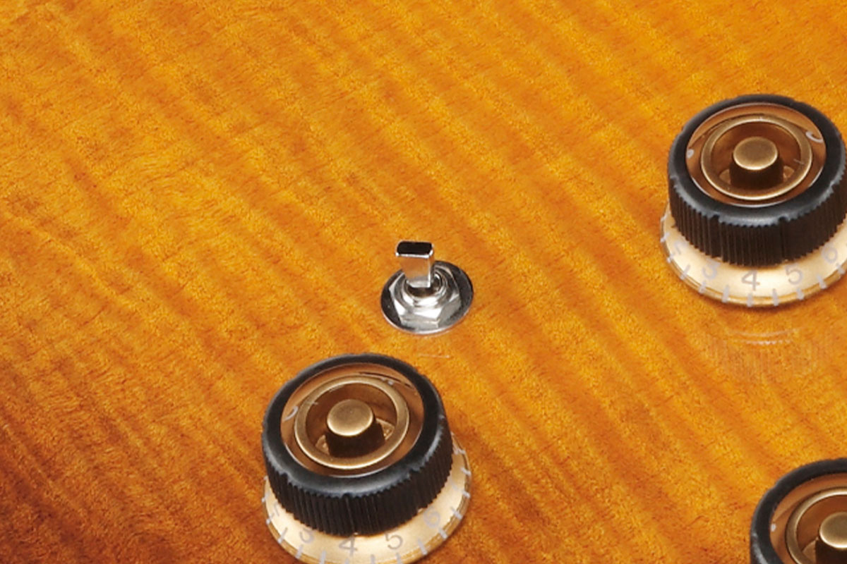 Tri-Soundスイッチ