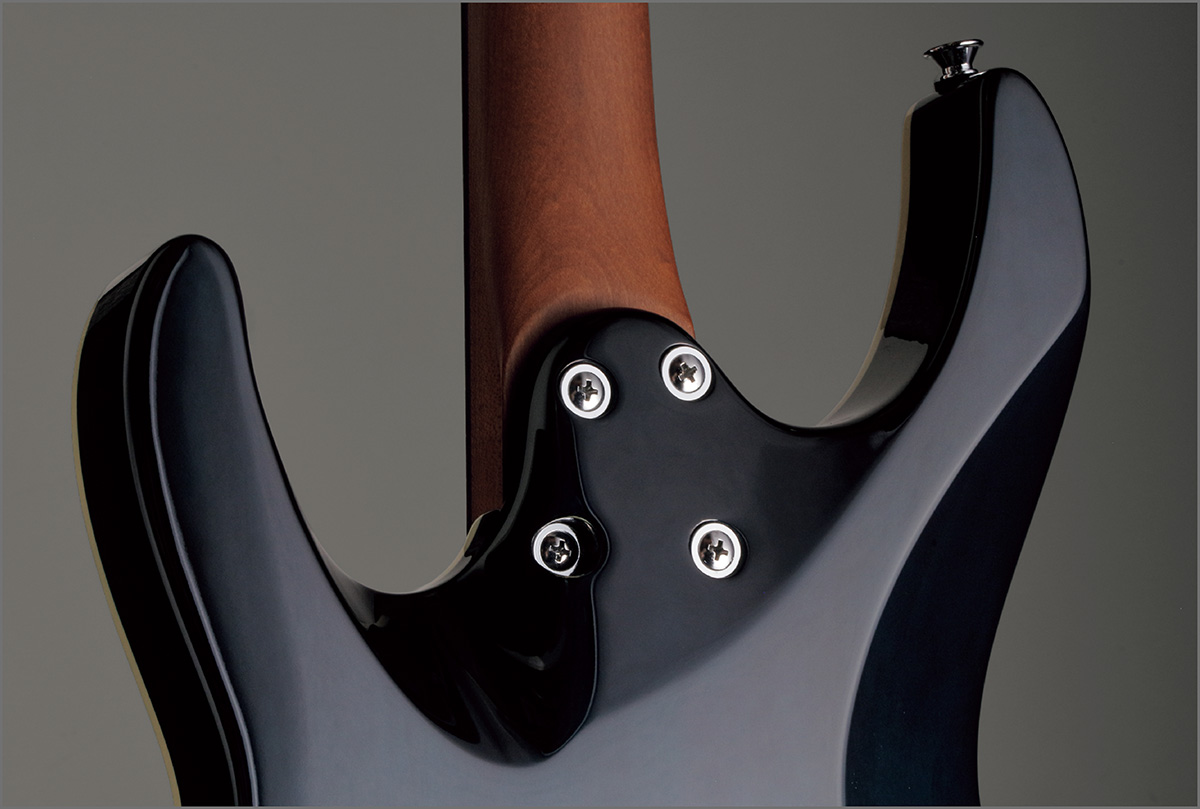 ボディ・バックのコンター加工