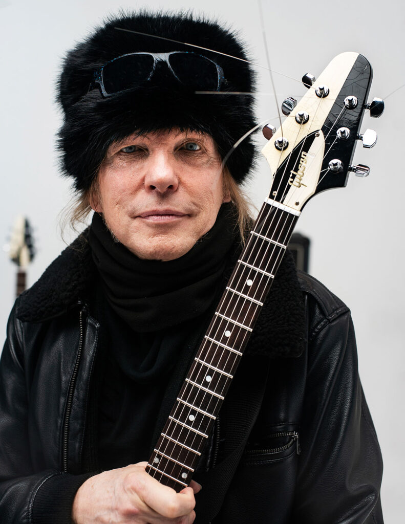 Gibson Custom / Michael Schenker 1971 Flying V Collector’s Edition