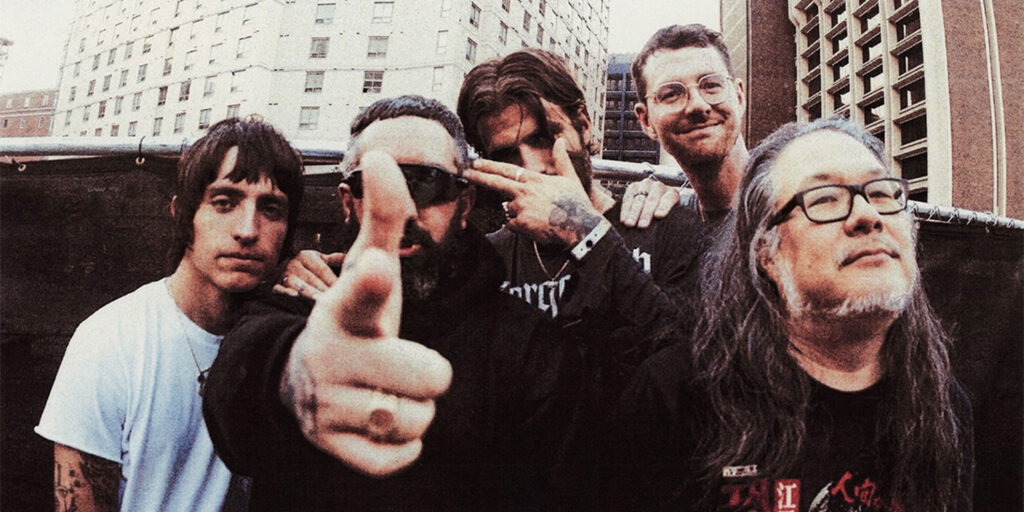 ナッシングのギタリスト3人が語る、『a short history of decay』で回帰したシューゲイザー・サウンドの本質