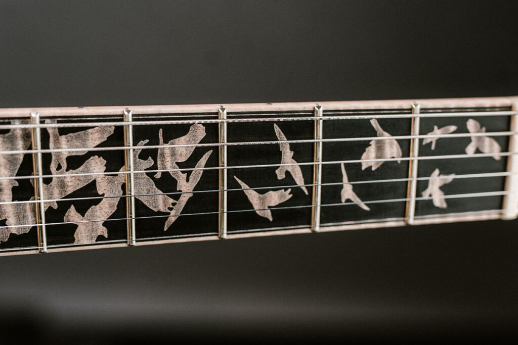 指板のインレイ