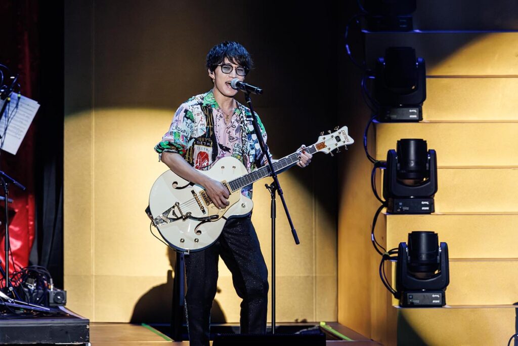 神山智洋