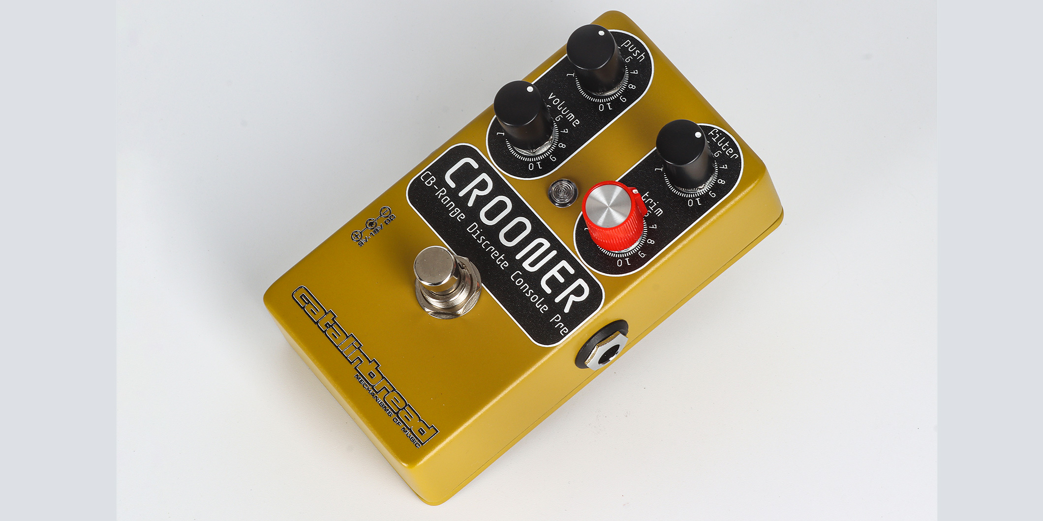 Catalinbreadがスタジオ・プリアンプの名機BA-31をペダル・サイズに凝縮した“Crooner”をリリース