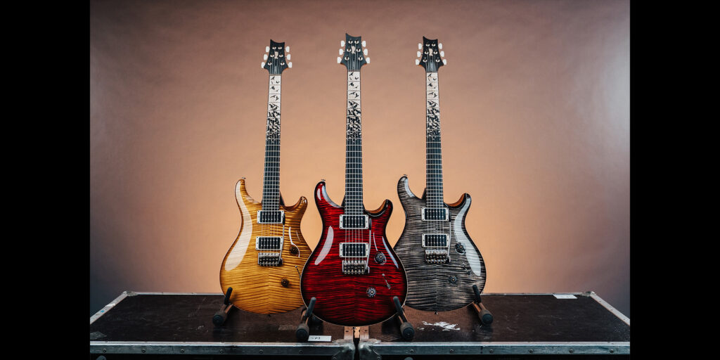 強烈なインパクトを残す指板に注目！　PRS GuitarsのCustom 24より、“Birds of a Feather” Limited Editionがリリース