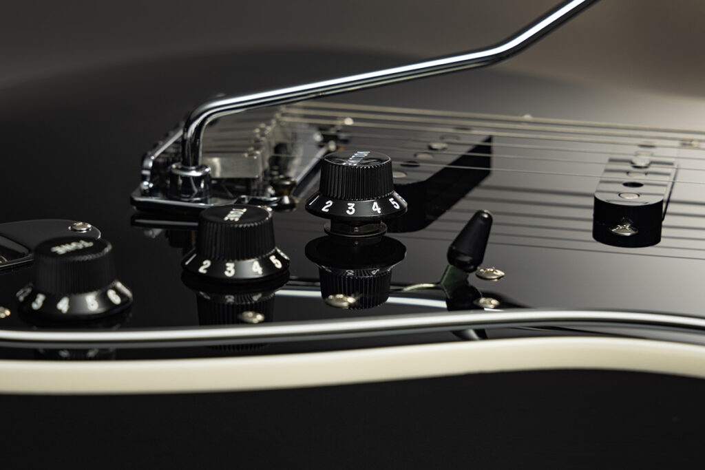 Fender / Made in Japan Limited Active Modern