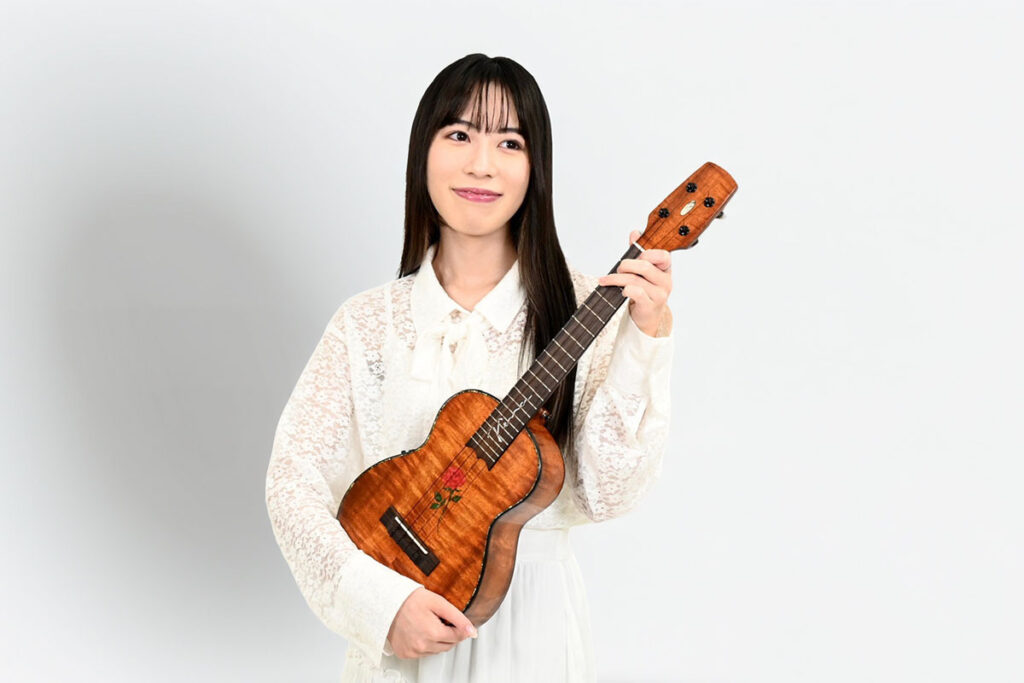 rena(ウクレレ)