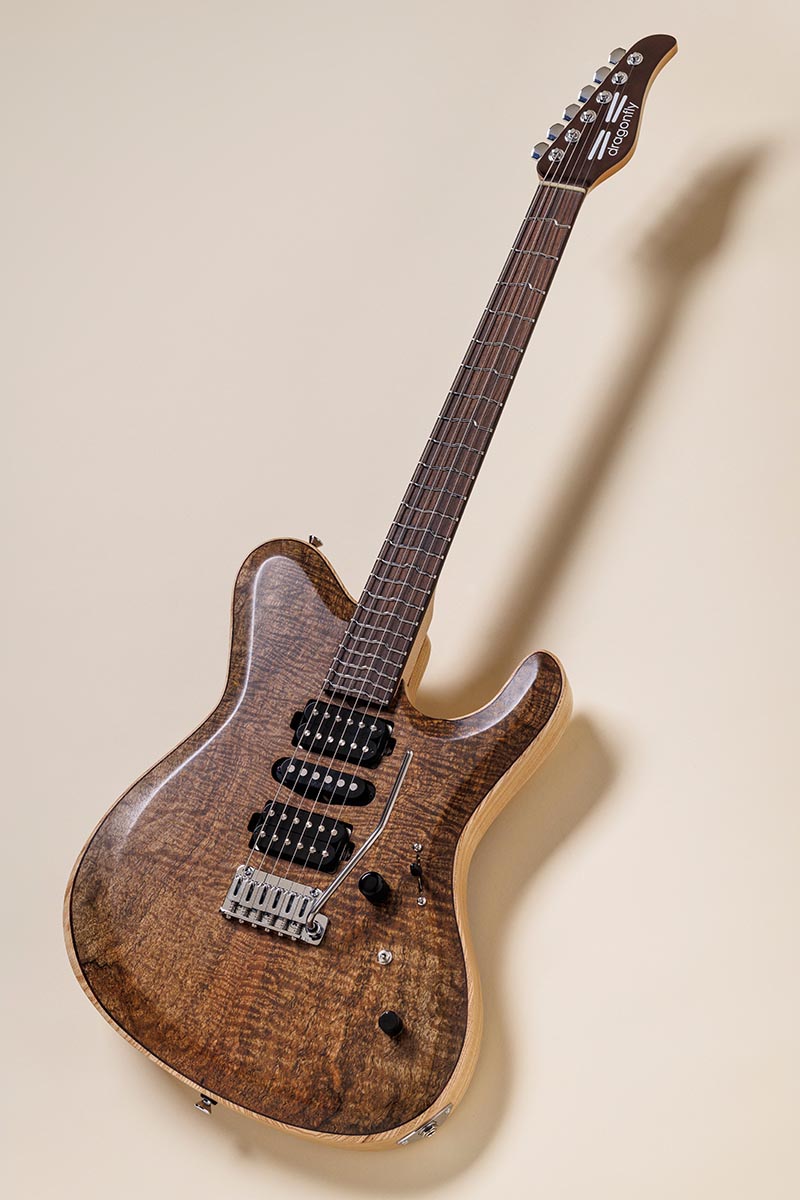 dragonfly/BC CUSTOM TT 大渡亮が国産ブティック・ギターを一挙試奏!