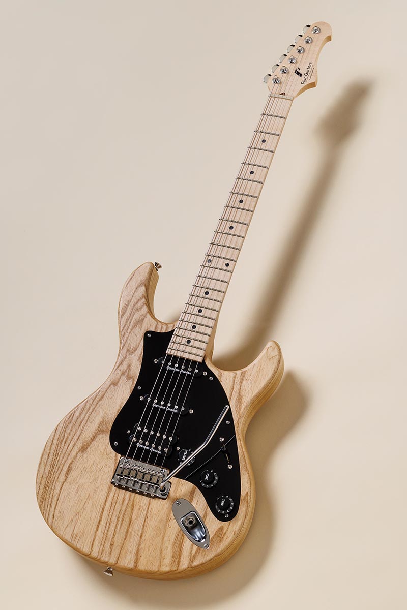 Flur Guitars／Unity 大渡亮が国産ブティック・ギターを一挙試奏！