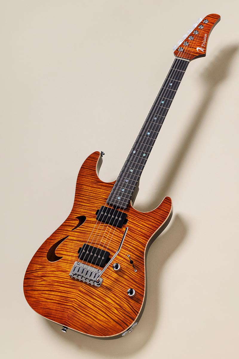 T’s Guitars/DST-Hollow22 ソエジマトシキ Model 大渡亮が国産ブティック・ギターを一挙試奏!
