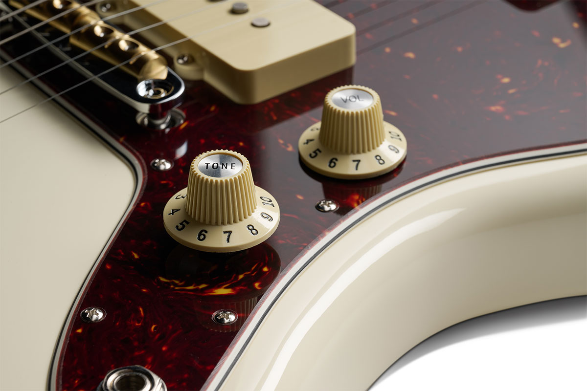 American Professional Jazzmasterのコントロール・ノブ